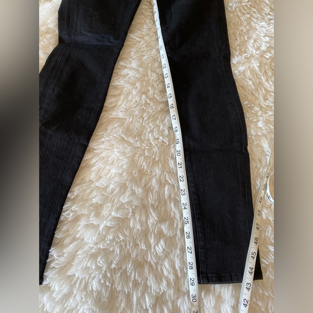 J Brand Black Skinny Maria Jeans in Vanity - Size 26. EUC